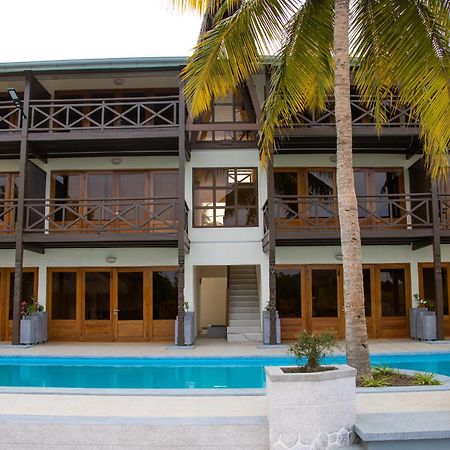 Hotel Baobab Cafe Мурундава Экстерьер фото